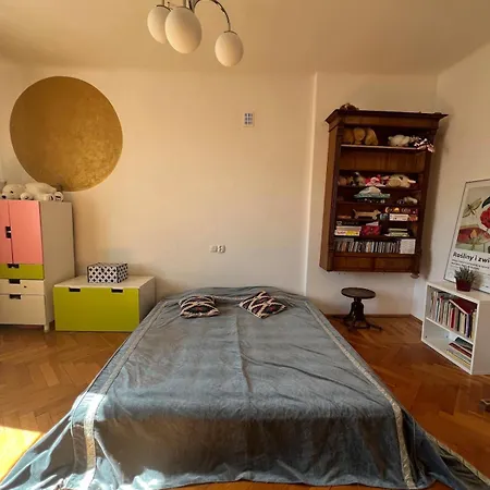Stary Zoliborz Metro Wilsona Apartment *